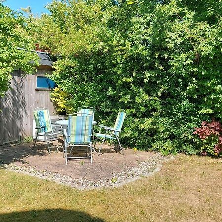 Ferienwohnung Im Uhlenhuus Wiek auf Rügen Екстериор снимка