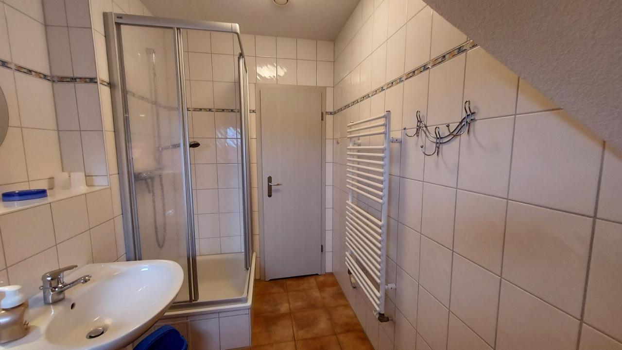 Ferienwohnung Im Uhlenhuus Wiek auf Rügen Екстериор снимка