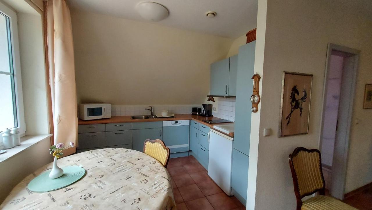 Ferienwohnung Im Uhlenhuus Wiek auf Rügen Екстериор снимка