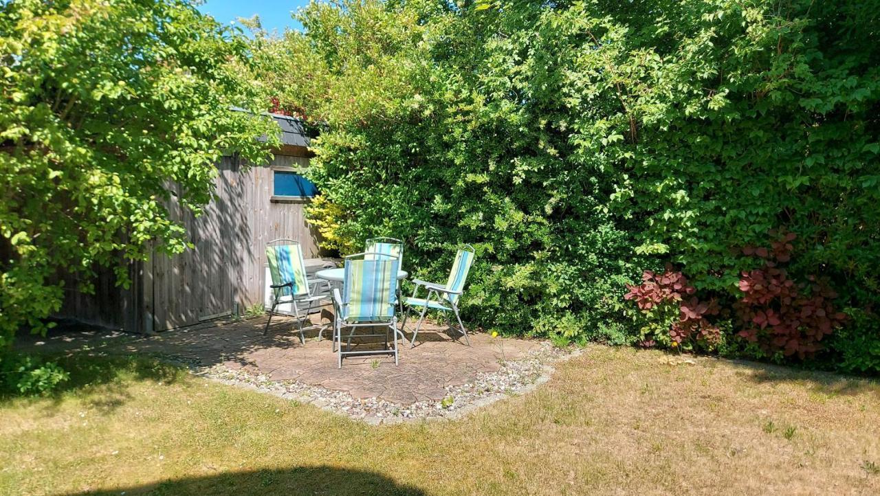 Ferienwohnung Im Uhlenhuus Wiek auf Rügen Екстериор снимка